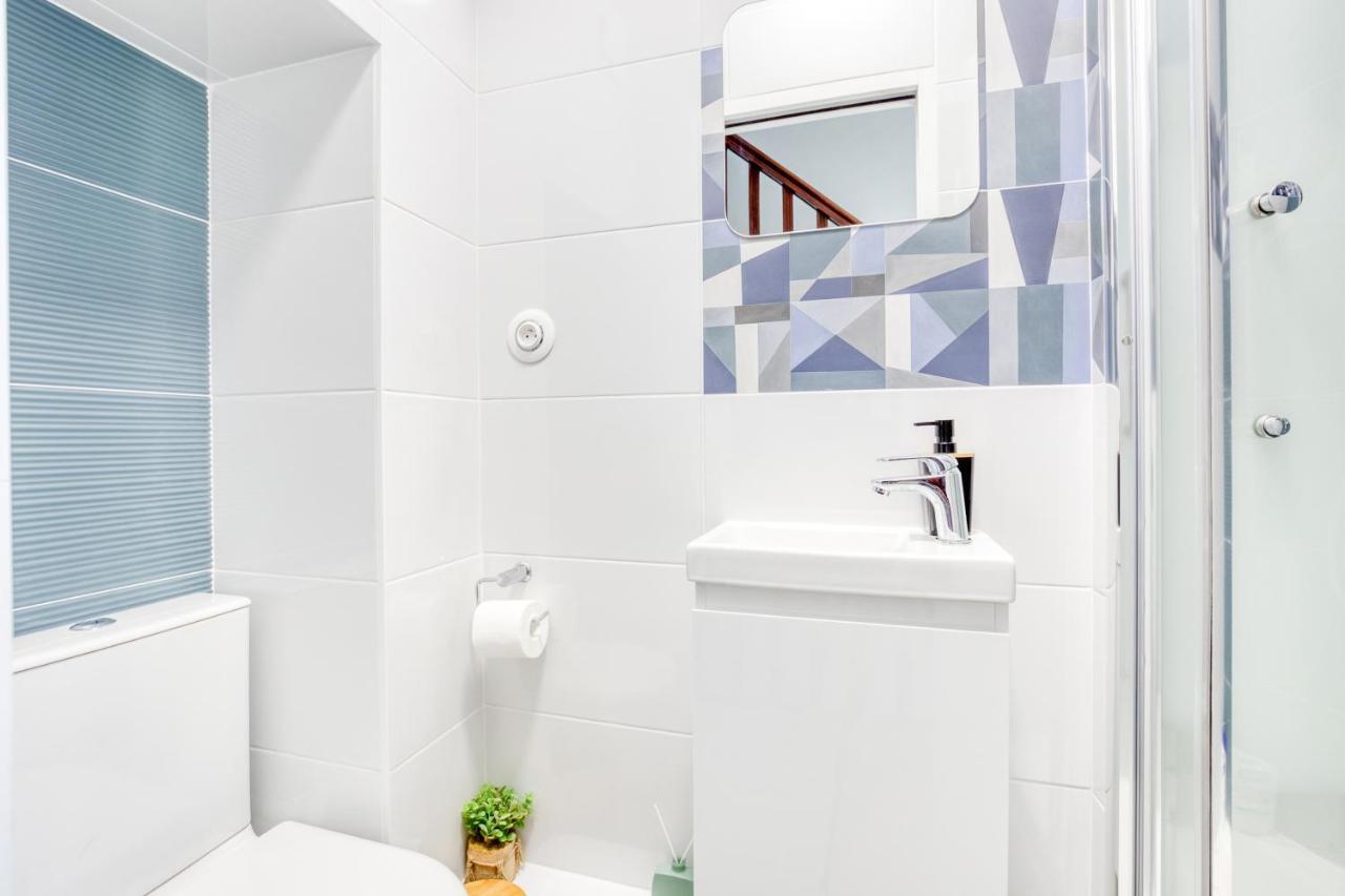 Cosy House - Disney & Paris - Near Train Bussy-Saint-Georges Exteriör bild